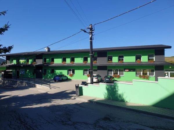 Restauracia Gol Hotel Oravske Vesele Bagian luar foto