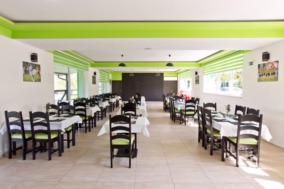 Restauracia Gol Hotel Oravske Vesele Bagian luar foto