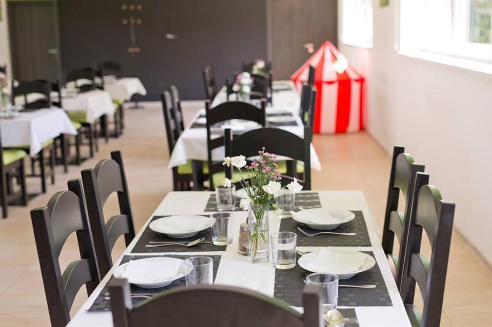 Restauracia Gol Hotel Oravske Vesele Bagian luar foto